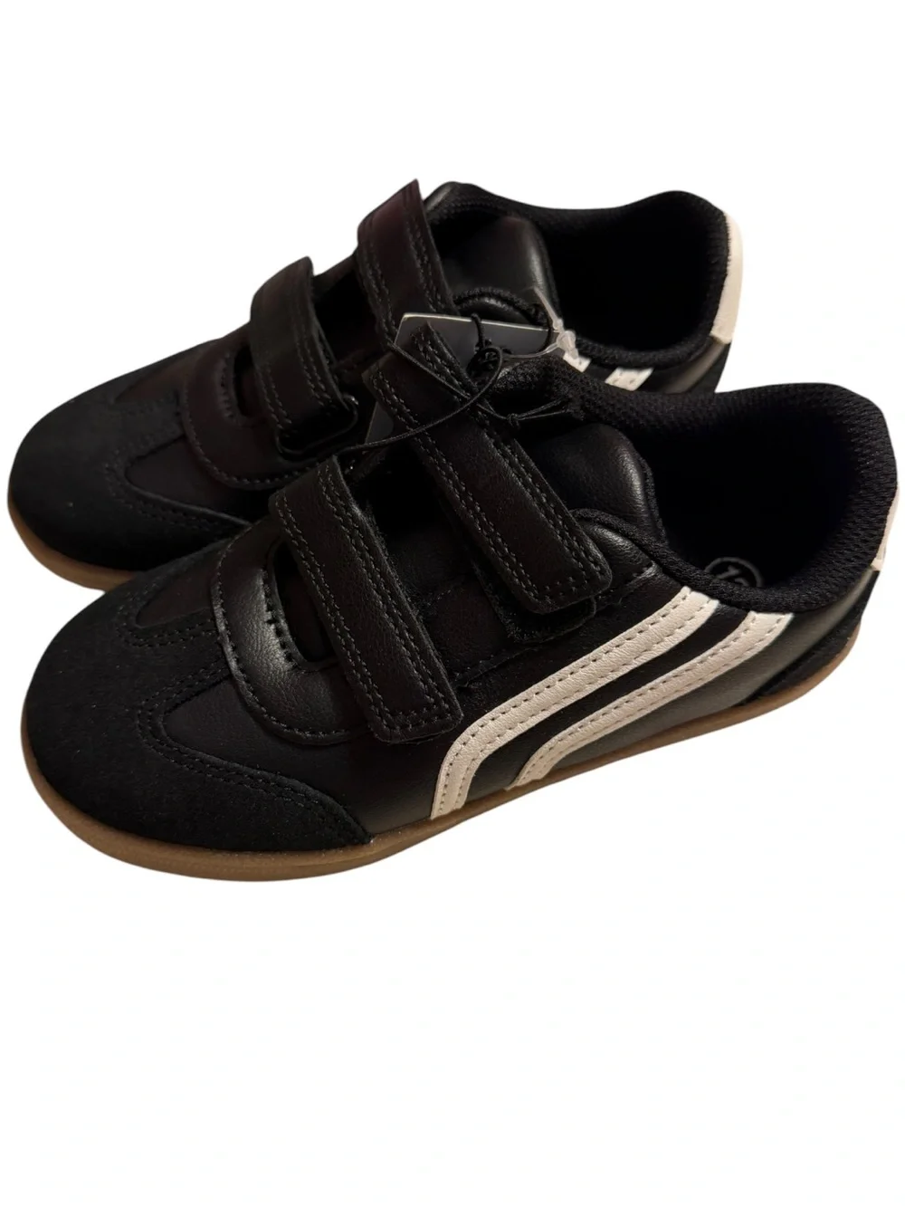 Cat & Jack Dakota Black and White Kids Sneakers Velcro NWT Size 12